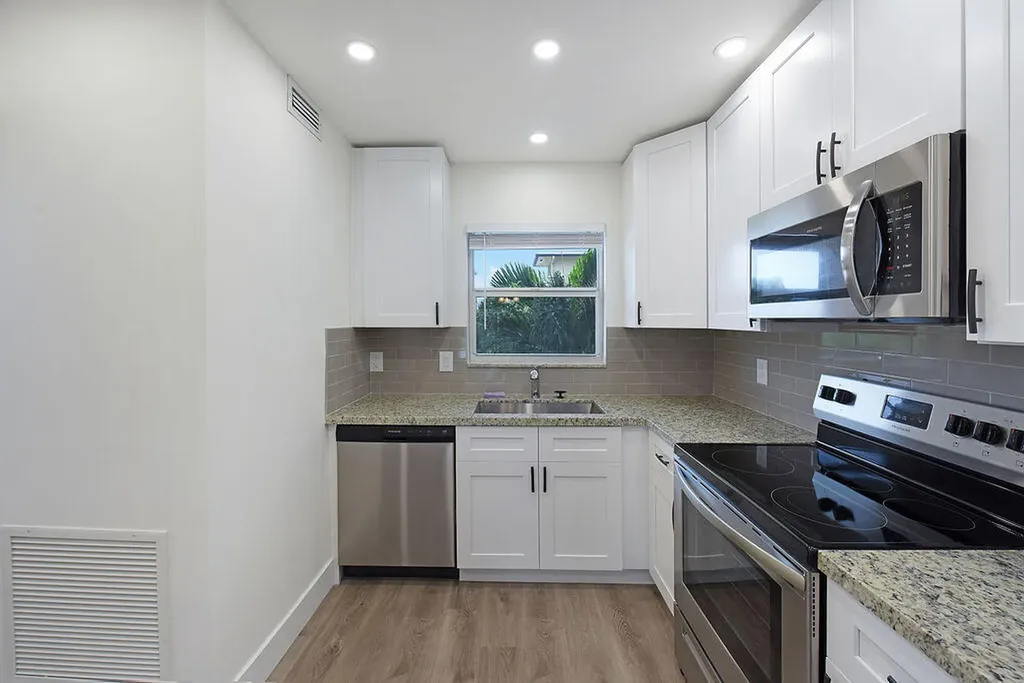 1400 NE 57th Court Fort Lauderdale FL 33334