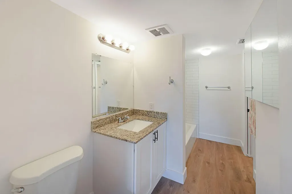 1400 NE 57th Court Fort Lauderdale FL 33334