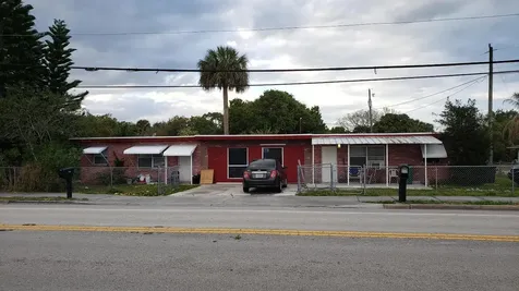 2204 Saint Lucie Boulevard Fort Pierce FL 34946