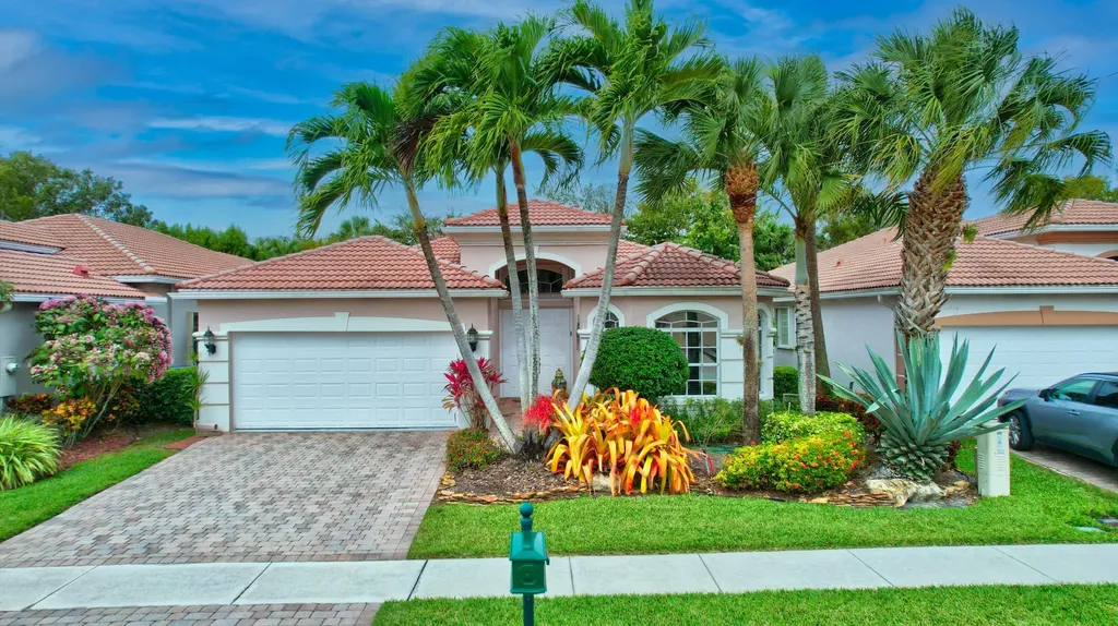 8783 Via Avellino Lake Worth FL 33467