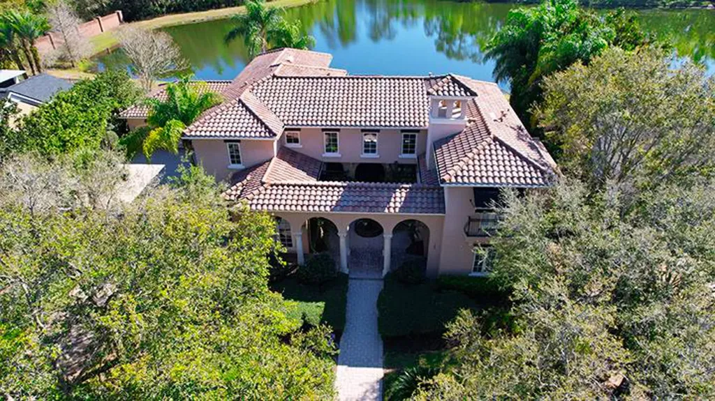 102 Acadia Terrace Kissimmee FL 34747
