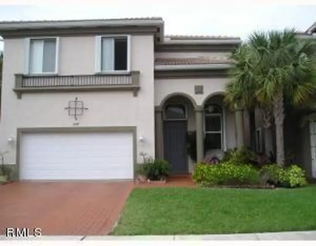 1047 Grove Park Circle Boynton Beach FL 33436