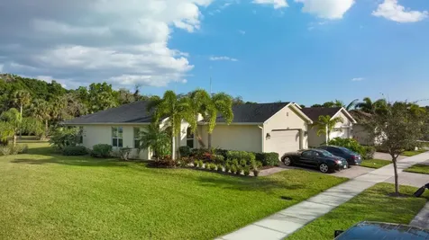 11372 SW Mountain Ash Circle Port St Lucie FL 34987