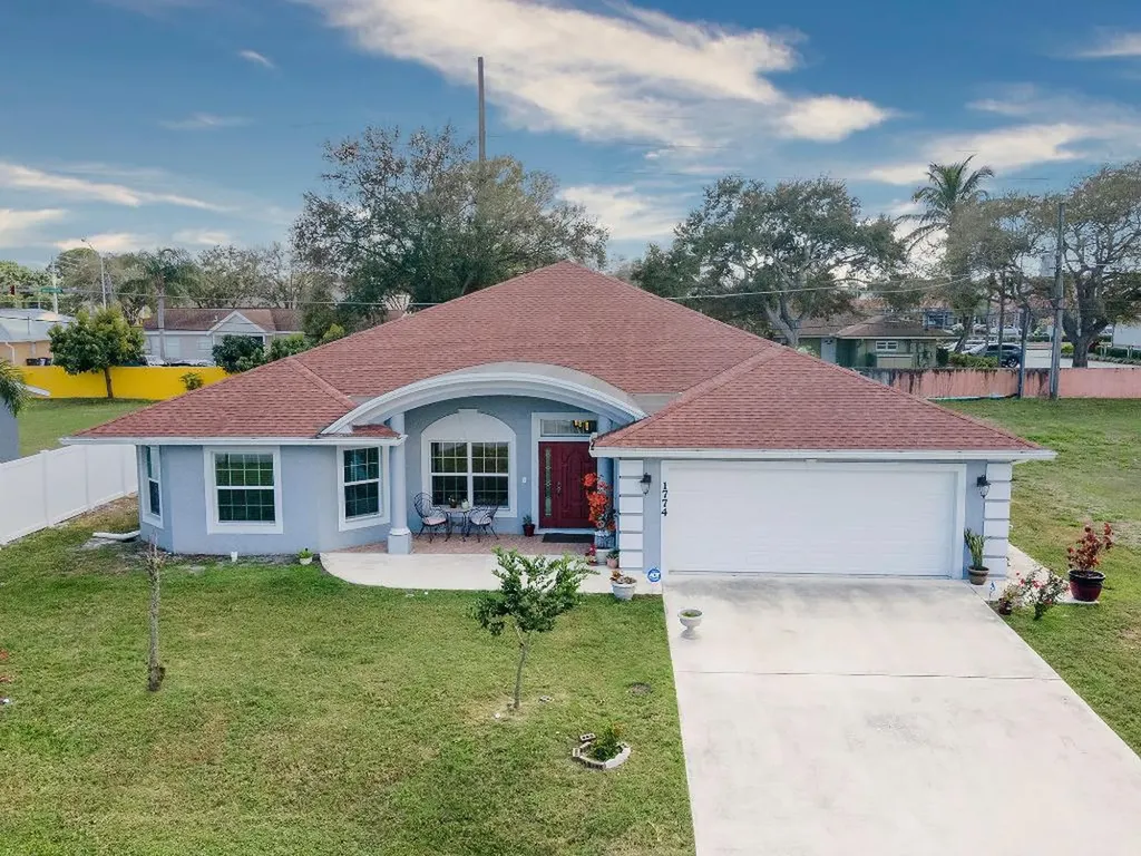 1774 SE Minorca Avenue Port St Lucie FL 34952