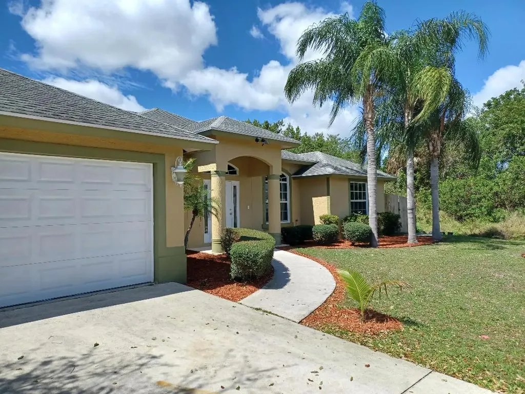 3802 SW Kakopo Street Port St Lucie FL 34953