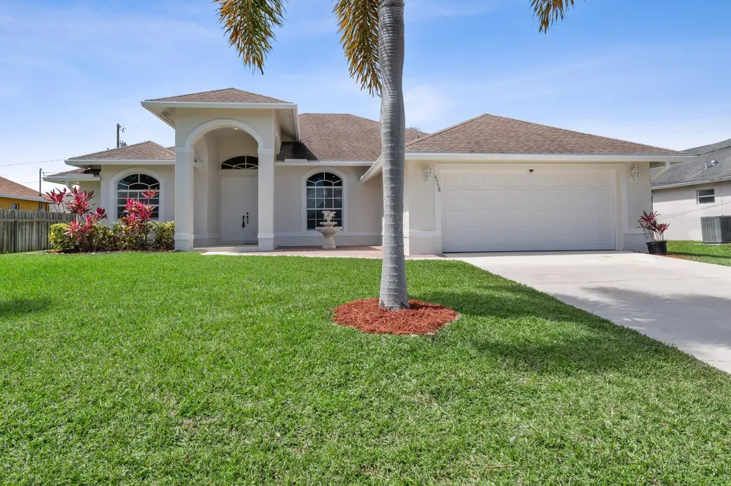 4558 SW Ransom Lane Port St Lucie FL 34953