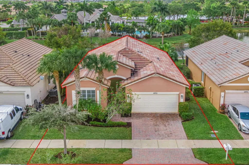 10931 SW Dunhill Court Port St Lucie FL 34987