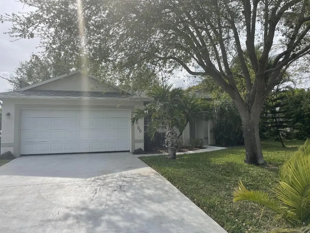 1760 SW Monterrey Lane Port St Lucie FL 34953