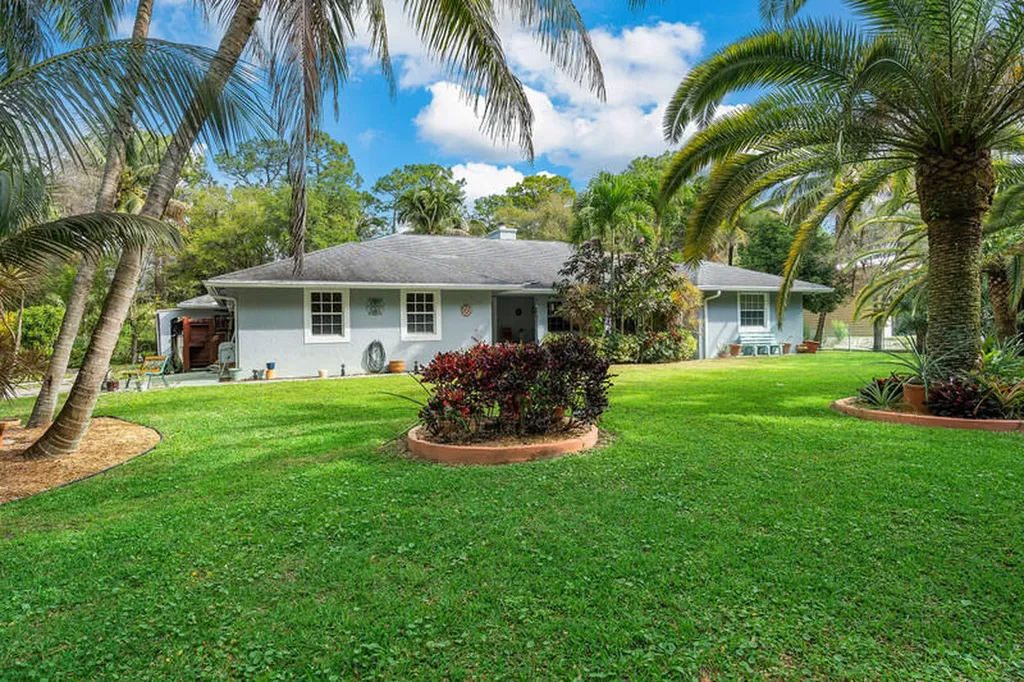 13215 66th Street N West Palm Beach FL 33412