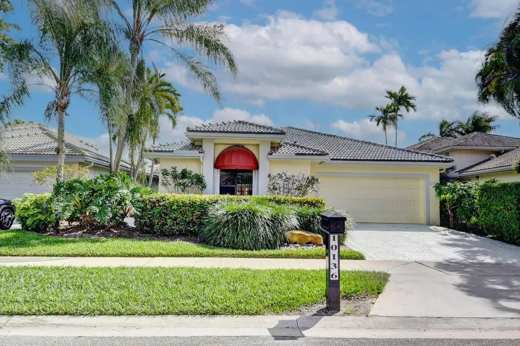 10136 Spyglass Way Boca Raton FL 33498