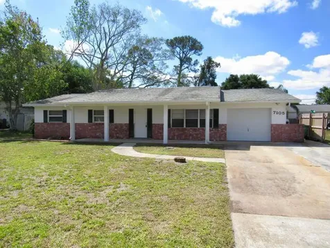 7105 Santa Clara Boulevard Fort Pierce FL 34951