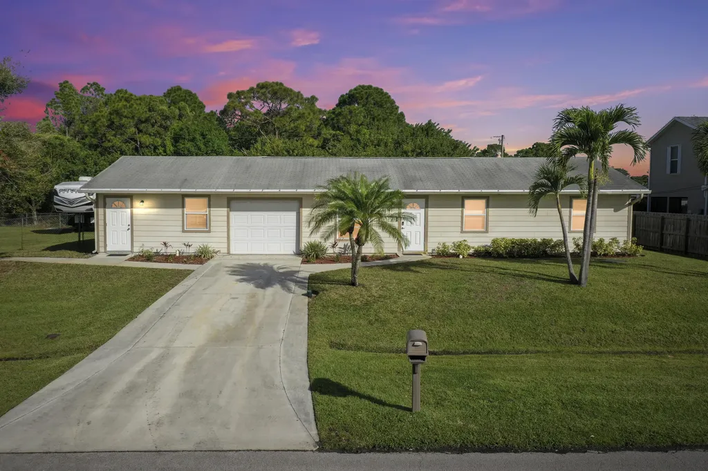 219 SW Holden Terrace Port St Lucie FL 34984