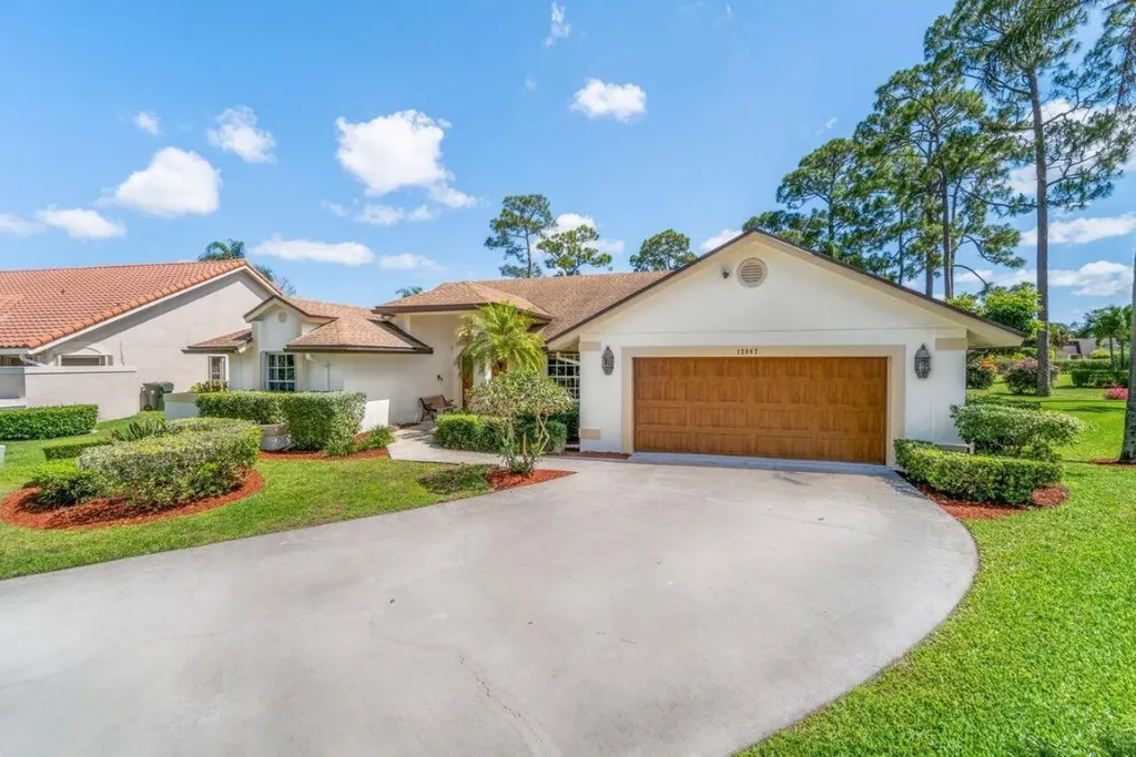12667 Headwater Way Wellington FL 33414