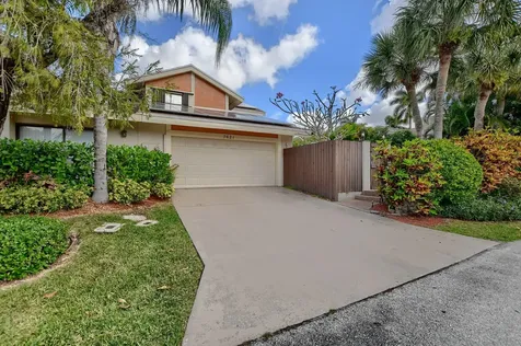 7621 Sierra Terrace W Boca Raton FL 33433