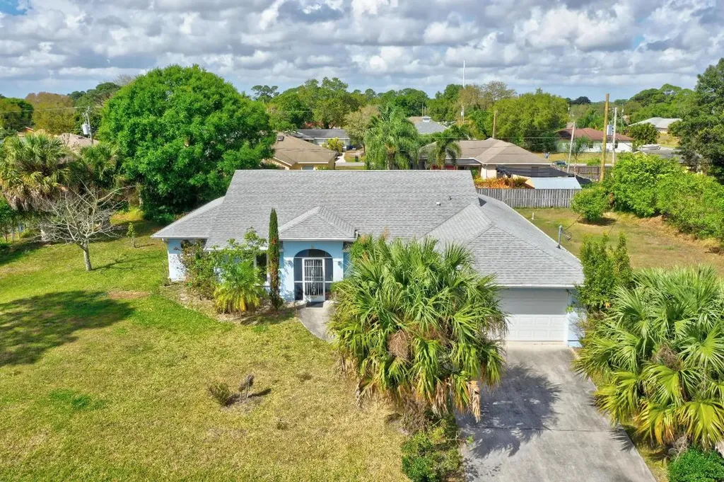 1722 SW Cochran Street Port St Lucie FL 34953