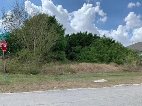 3886 SW Mckim Street Port St Lucie FL 34953