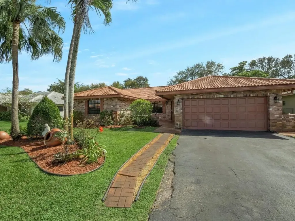 8316 NW 5th Street Coral Springs FL 33071