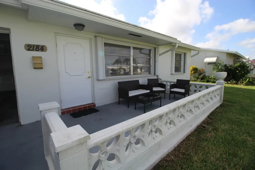 2184 SW Congress Boulevard Boynton Beach FL 33426