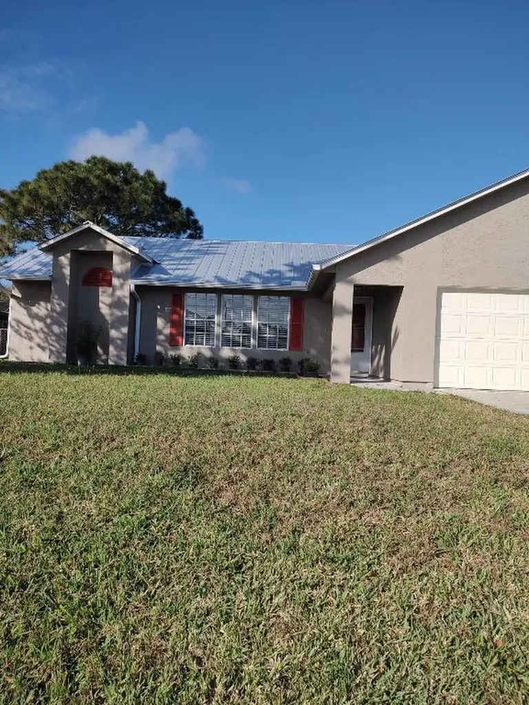 343 SW Ridgecrest Drive Port St Lucie FL 34953
