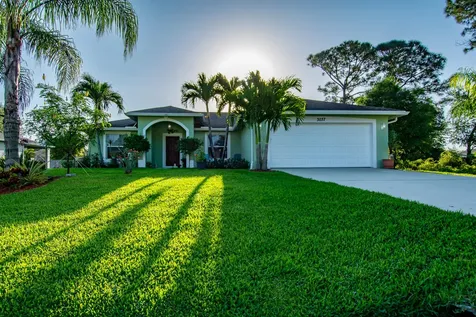 3037 SW Segovia Street Port St Lucie FL 34953