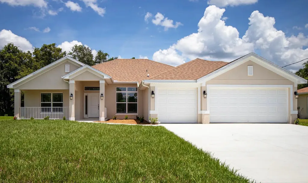 2361 SW Susset Lane Port St Lucie FL 34953