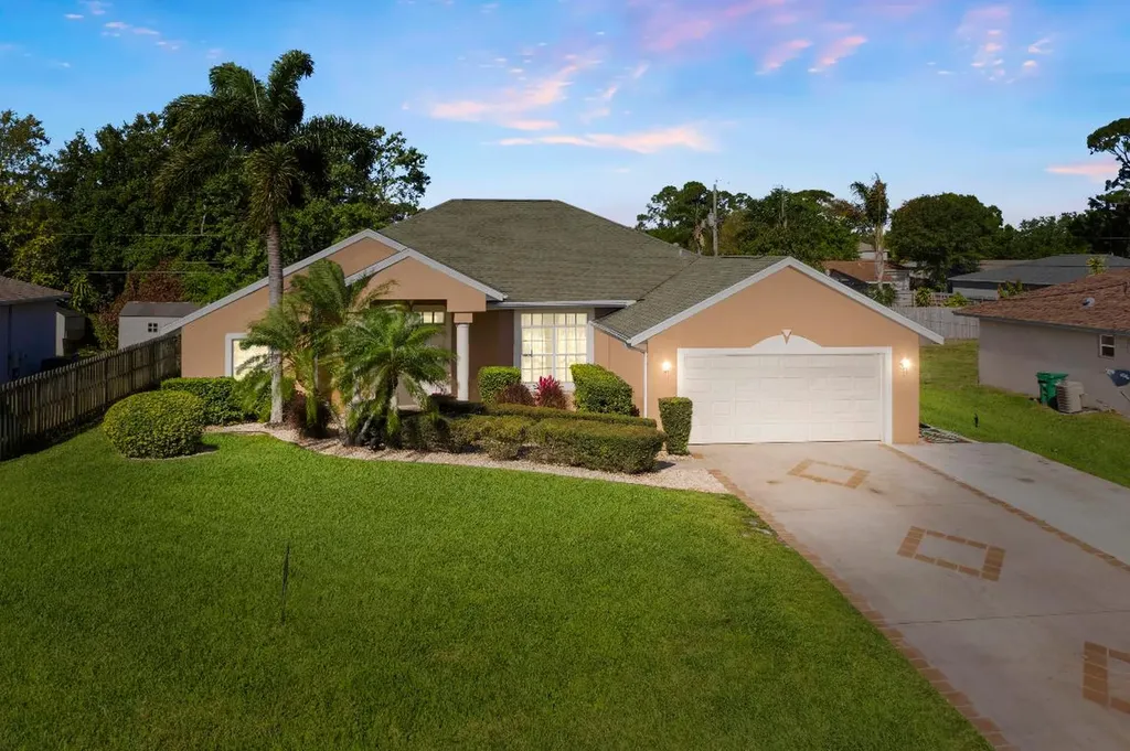 1772 SW Cremona Street Port St Lucie FL 34953