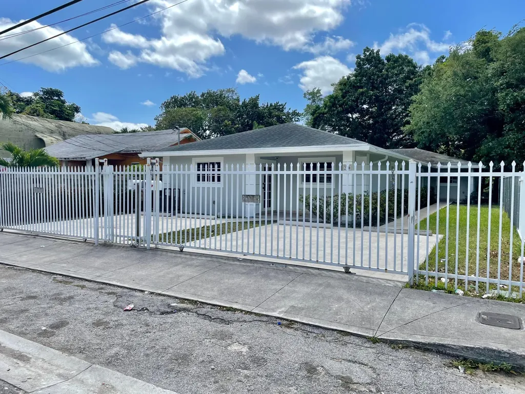 270 NW 53rd Street Miami FL 33127