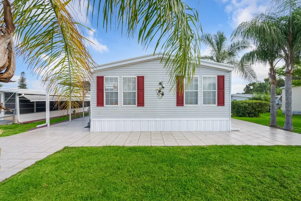 14 Andalusia Lane Port St Lucie FL 34952