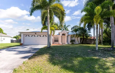 292 SW Pagoda Terrace Port St Lucie FL 34984