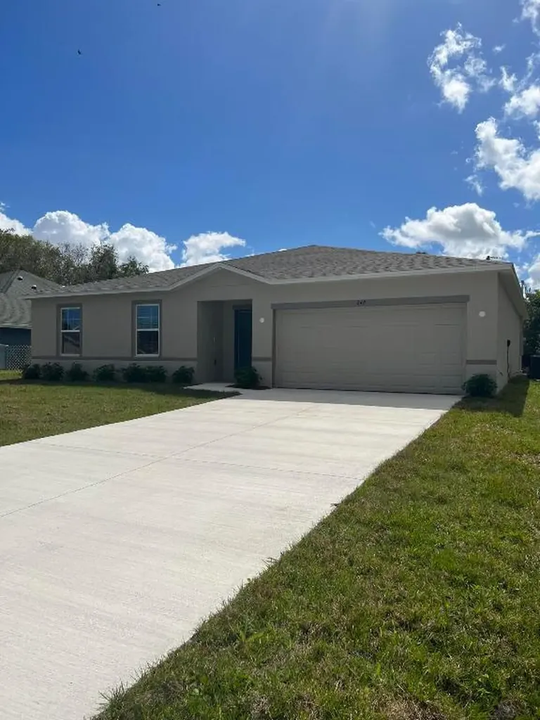 248 NW Goldcoast Avenue Port St Lucie FL 34983