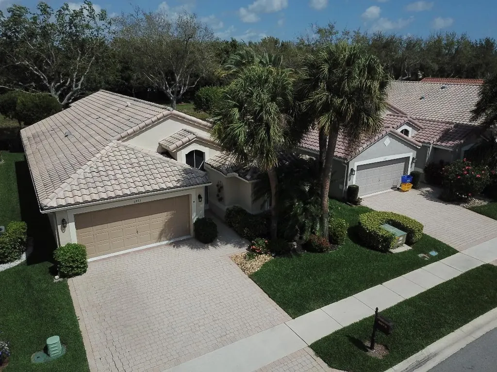 6973 Castlemaine Avenue Boynton Beach FL 33437
