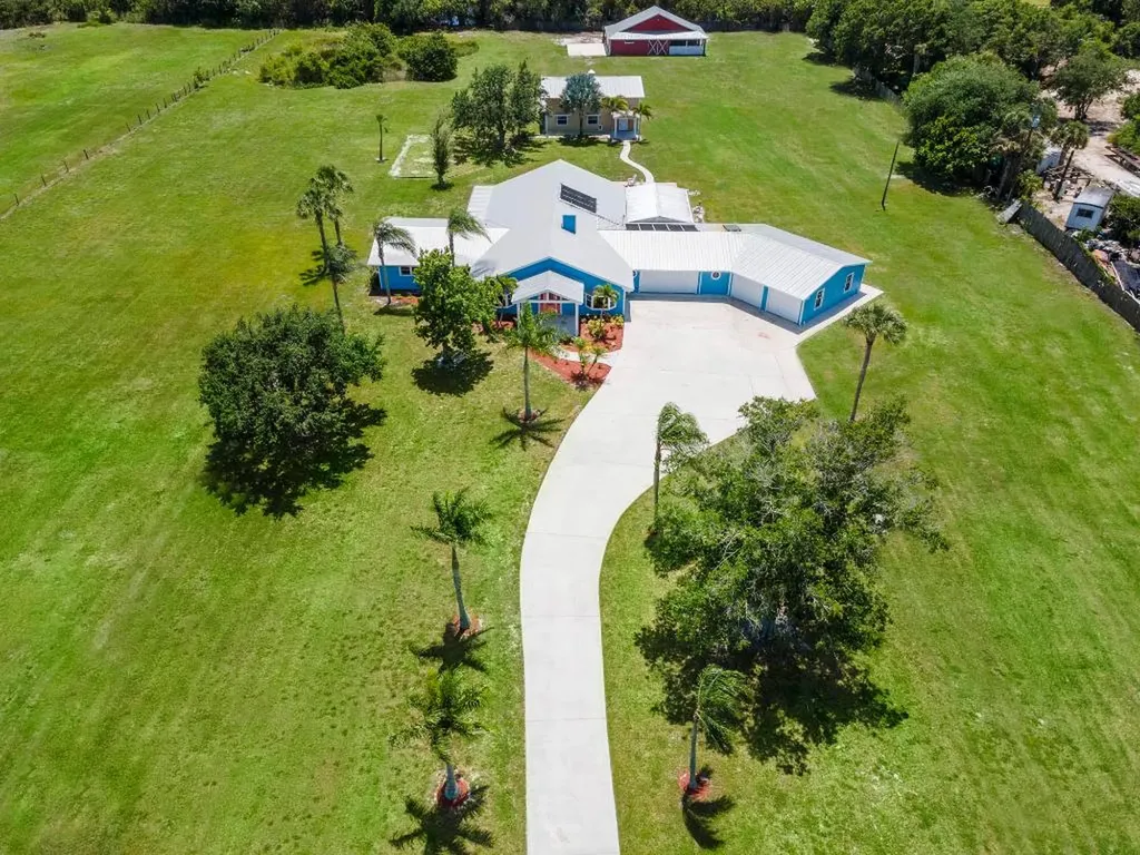 2664 SW Horseshoe Trail Palm City FL 34990