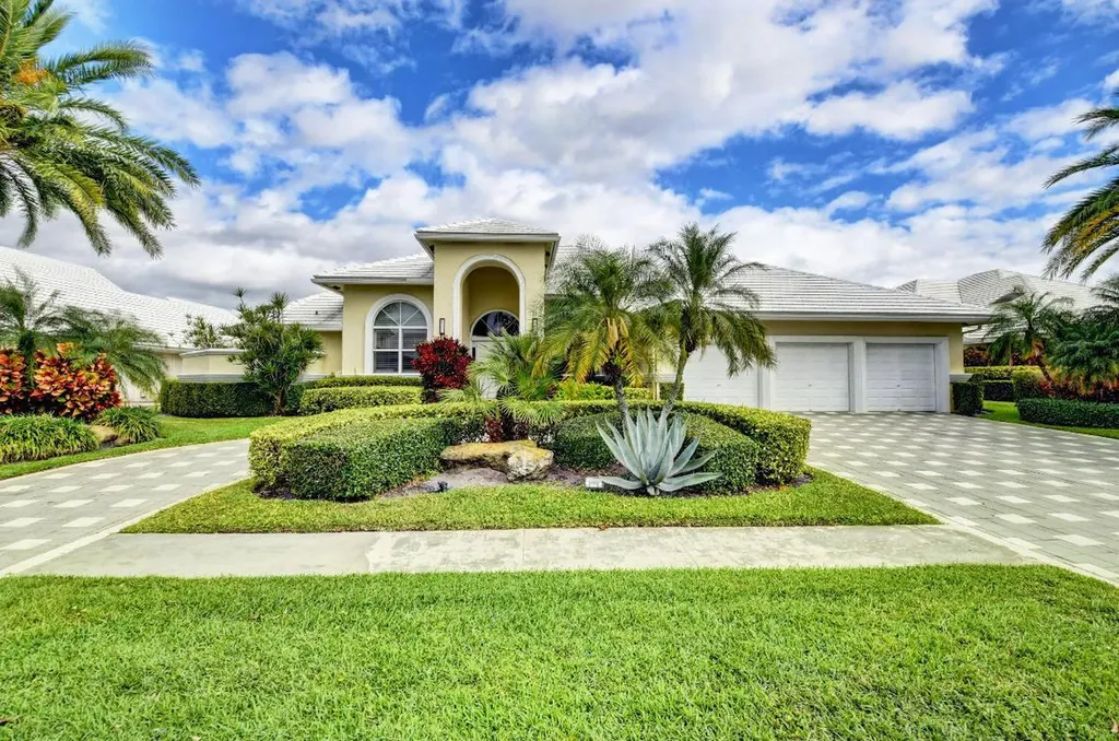 4861 Tallowwood Lane Boca Raton FL 33487