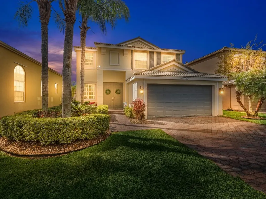 12013 SW Bennington Circle Port St Lucie FL 34987