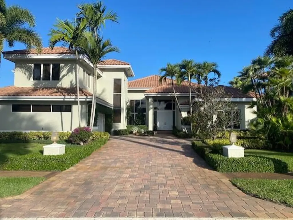 17225 Courtland Lane Boca Raton FL 33496