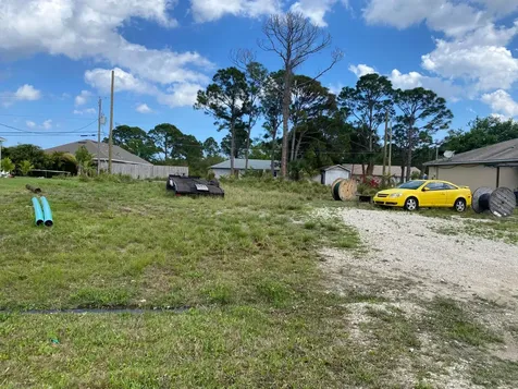 936 SW Harvard Road Port St Lucie FL 34953