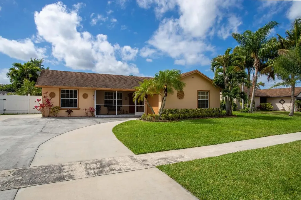 9368 Southampton Place Boca Raton FL 33434