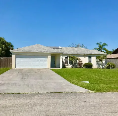 981 SE Montrose Avenue Port St Lucie FL 34983