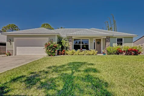 6453 SE Sylvan Place Hobe Sound FL 33455