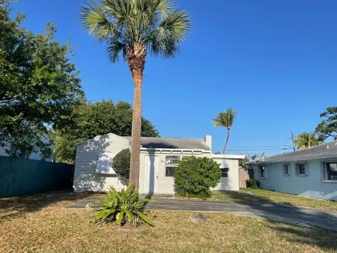 1207 N D Street Lake Worth Beach FL 33460