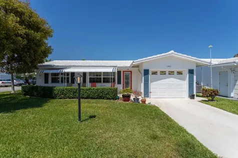 1909 SW 21st Avenue Boynton Beach FL 33426