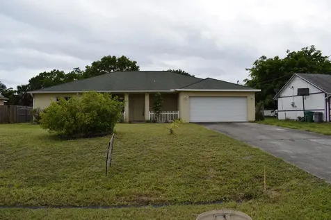 1470 SW Sudder Avenue Port St Lucie FL 34953