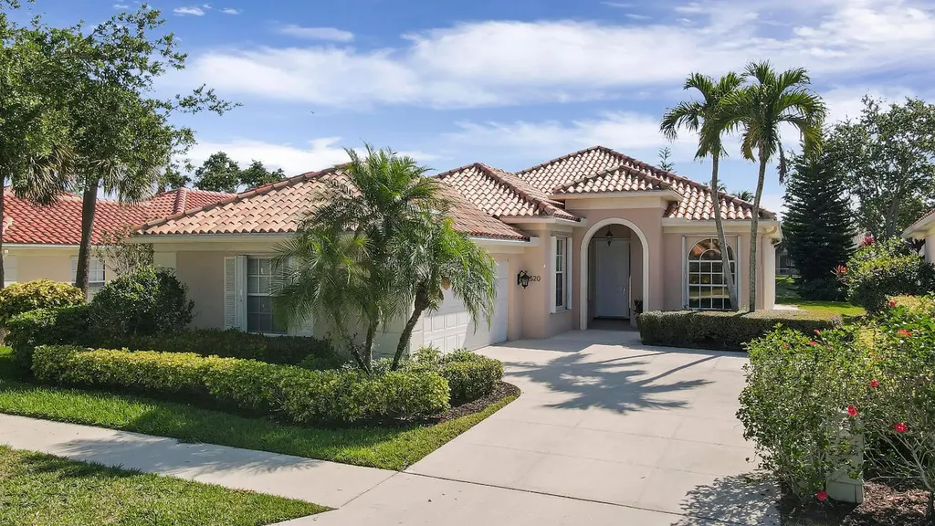 2520 Kittbuck Way West Palm Beach FL 33411