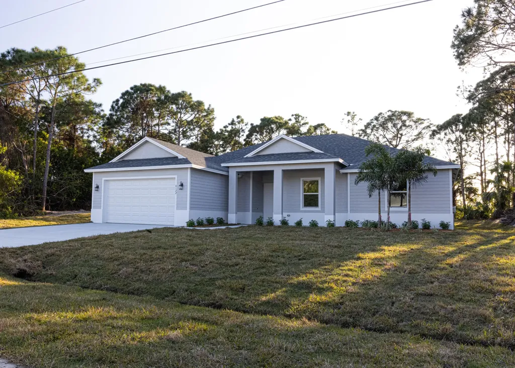 2033 SE Aneci Street Port St Lucie FL 34984