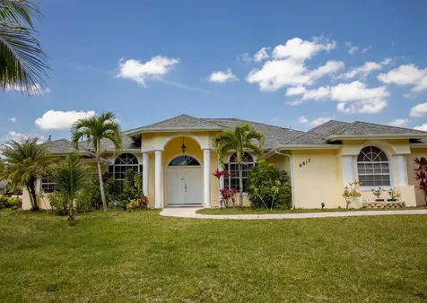 6817 NW Granger Avenue Port St Lucie FL 34983
