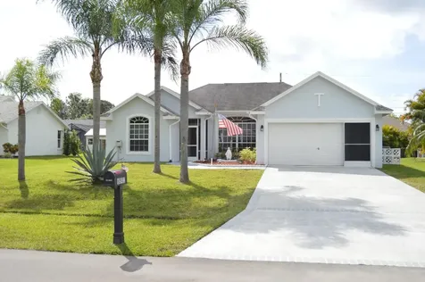 6841 NW Hogate Circle Port St Lucie FL 34983