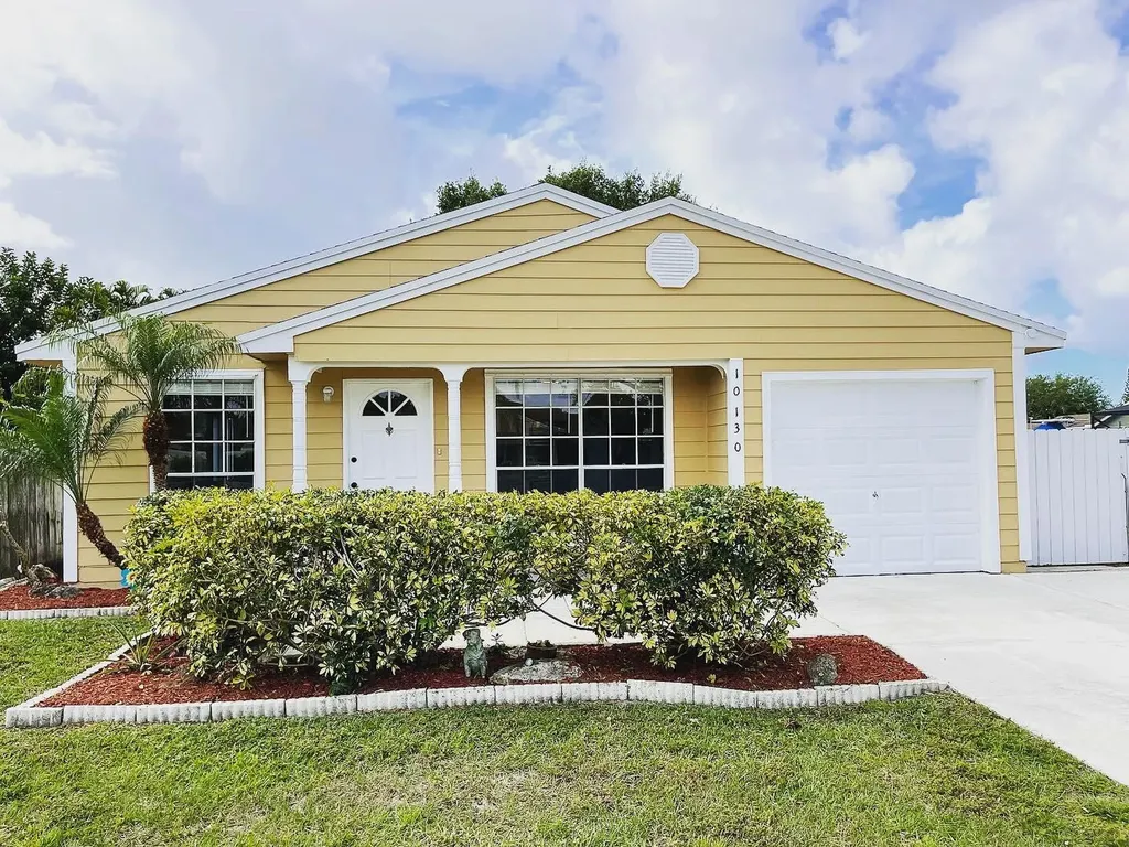 10130 Pinafore Lane Royal Palm Beach FL 33411