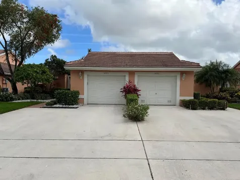 5775 Royal Lake Circle Boynton Beach FL 33437