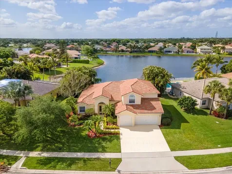 11253 Edgewater Circle Wellington FL 33414