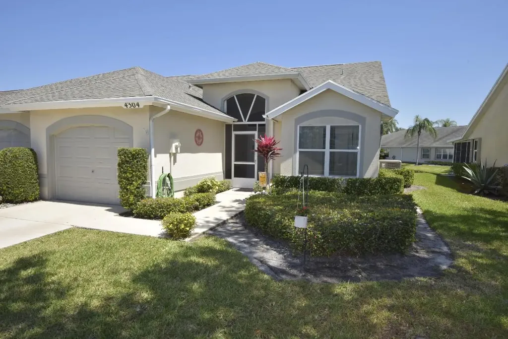 4304 SE Brittney Circle Port St Lucie FL 34952